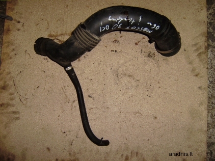 Oro vamzdis nuo turbinos iki intercooler